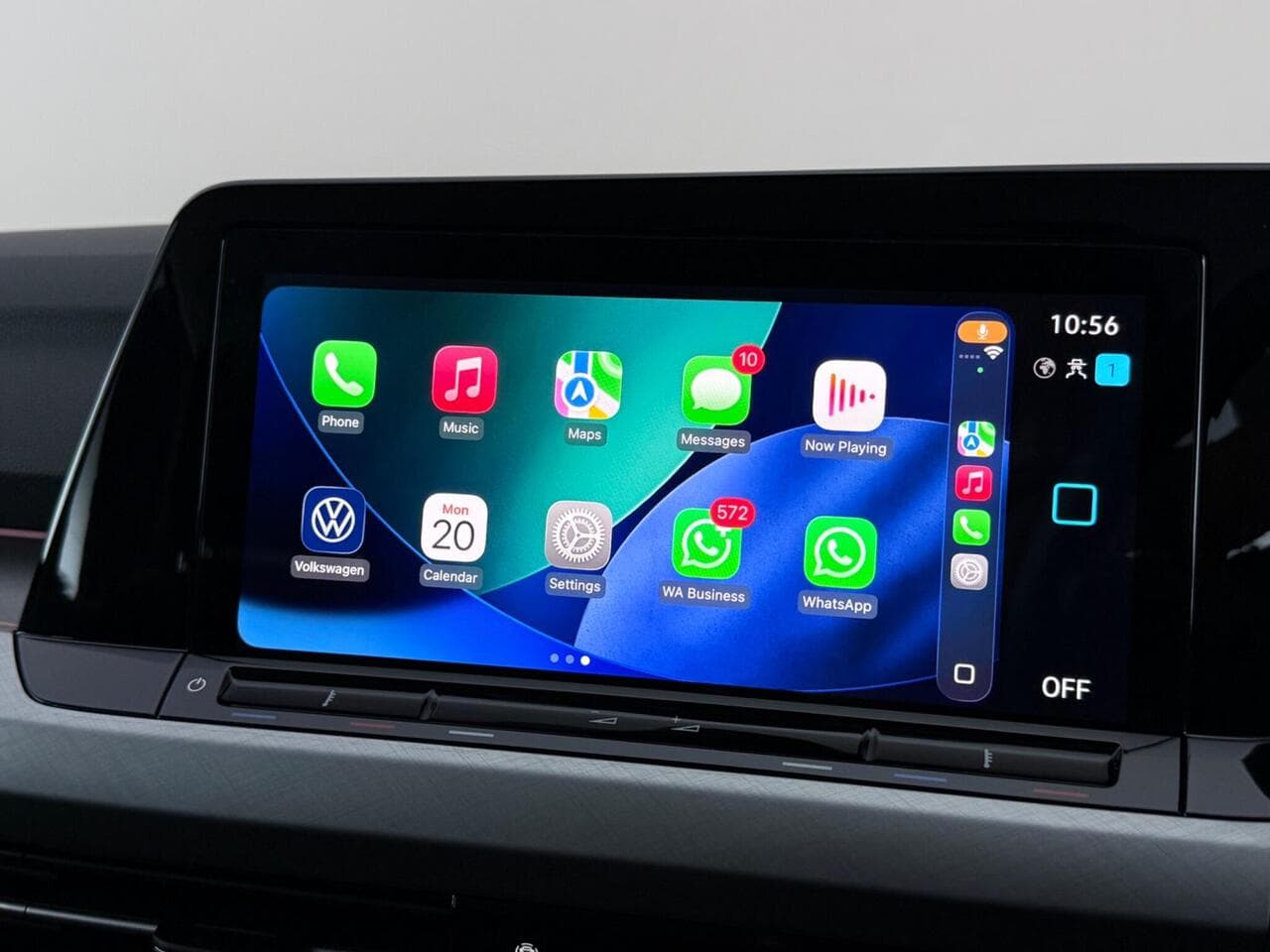 Volkswagen Golf thumbnail Infotainment System
