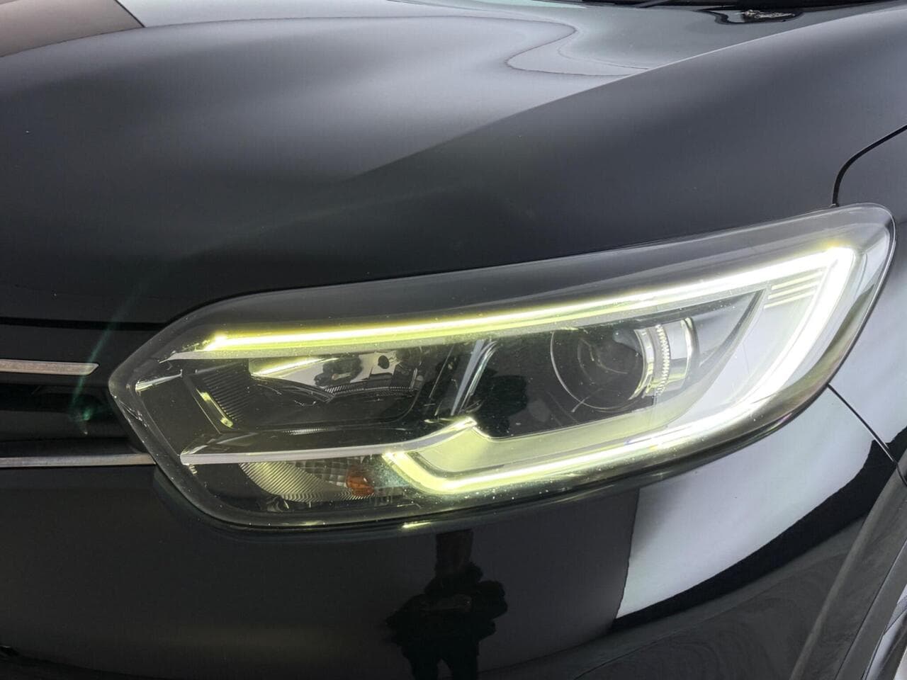 Renault Kadjar thumbnail Lights Front