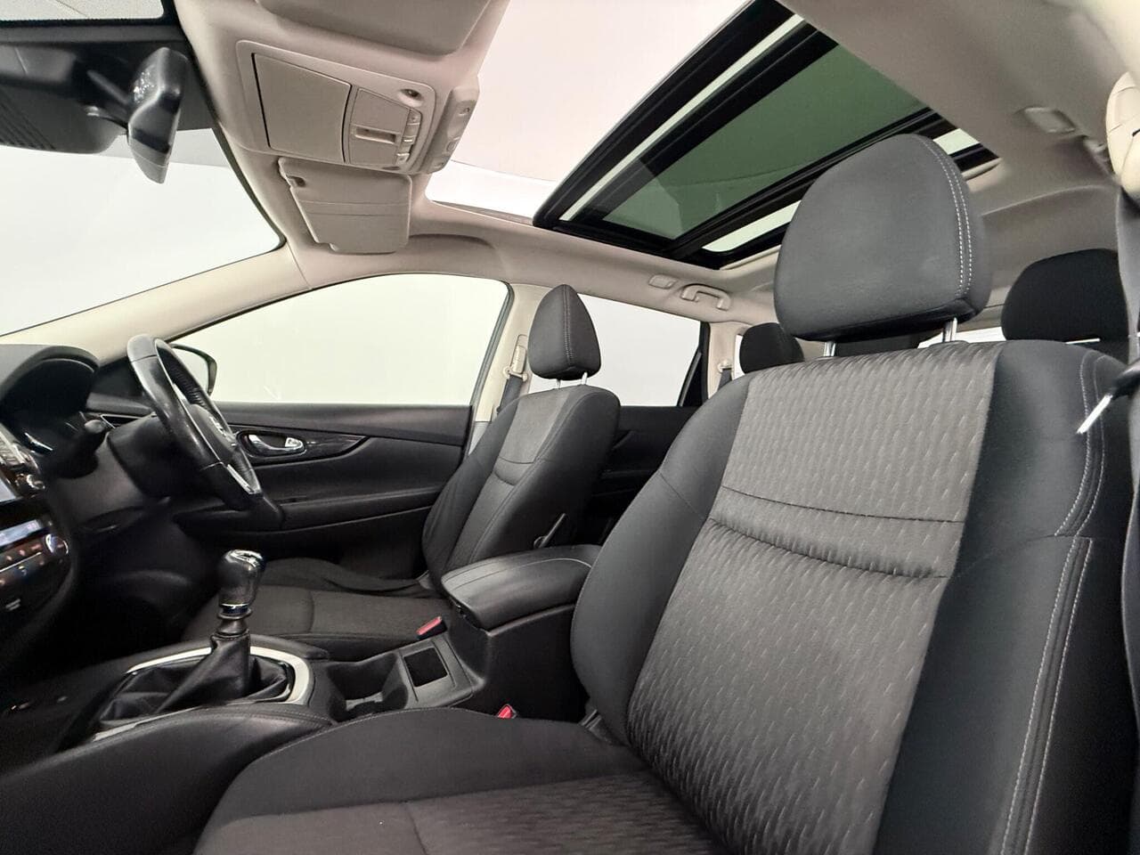 Nissan X-Trail thumbnail Seat Front Passenger