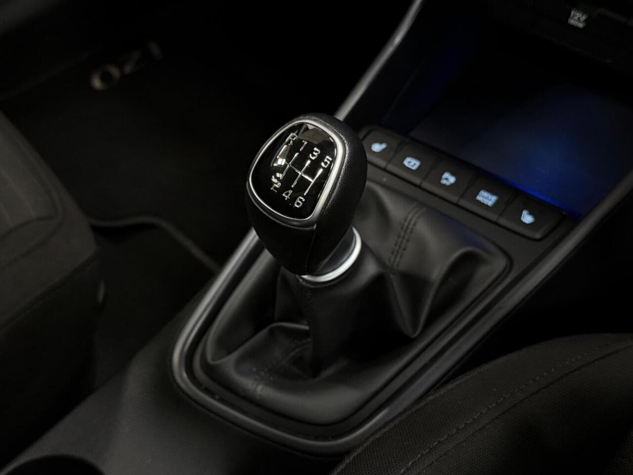 Hyundai i20 thumbnail Interior Front
