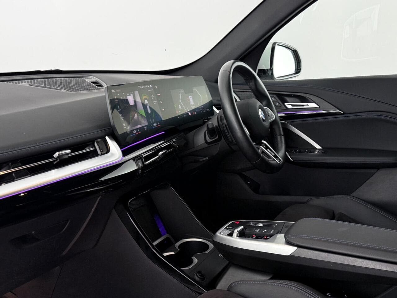 BMW X1 thumbnail Interior Front