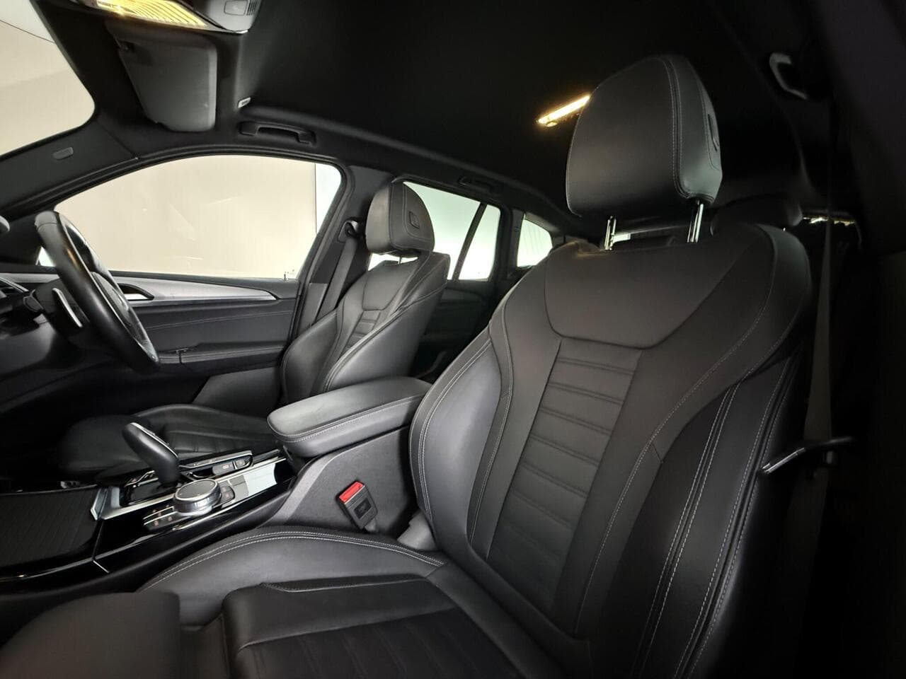 BMW X3 thumbnail Seat Front Passenger