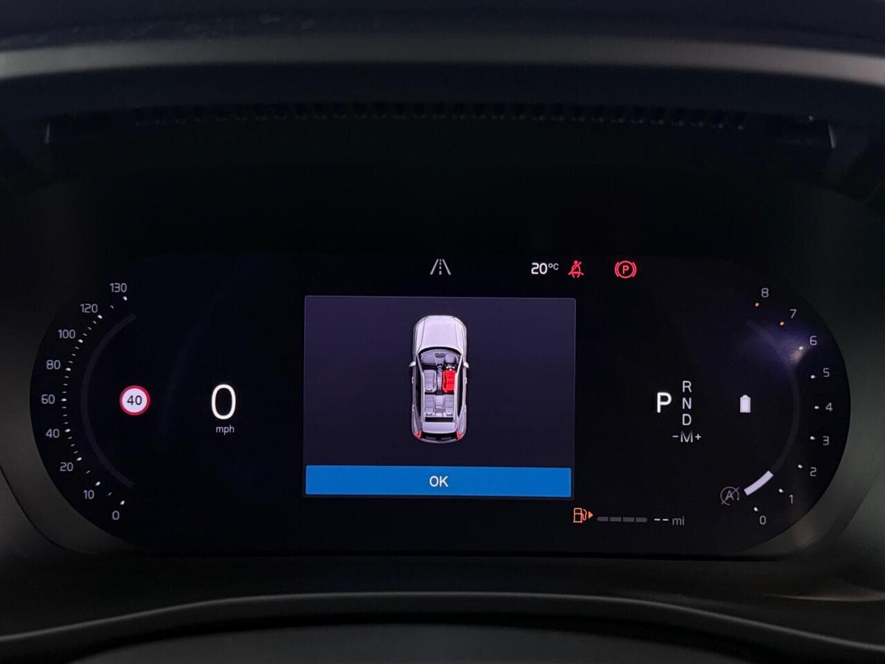 Volvo XC40 thumbnail Driver Instruments