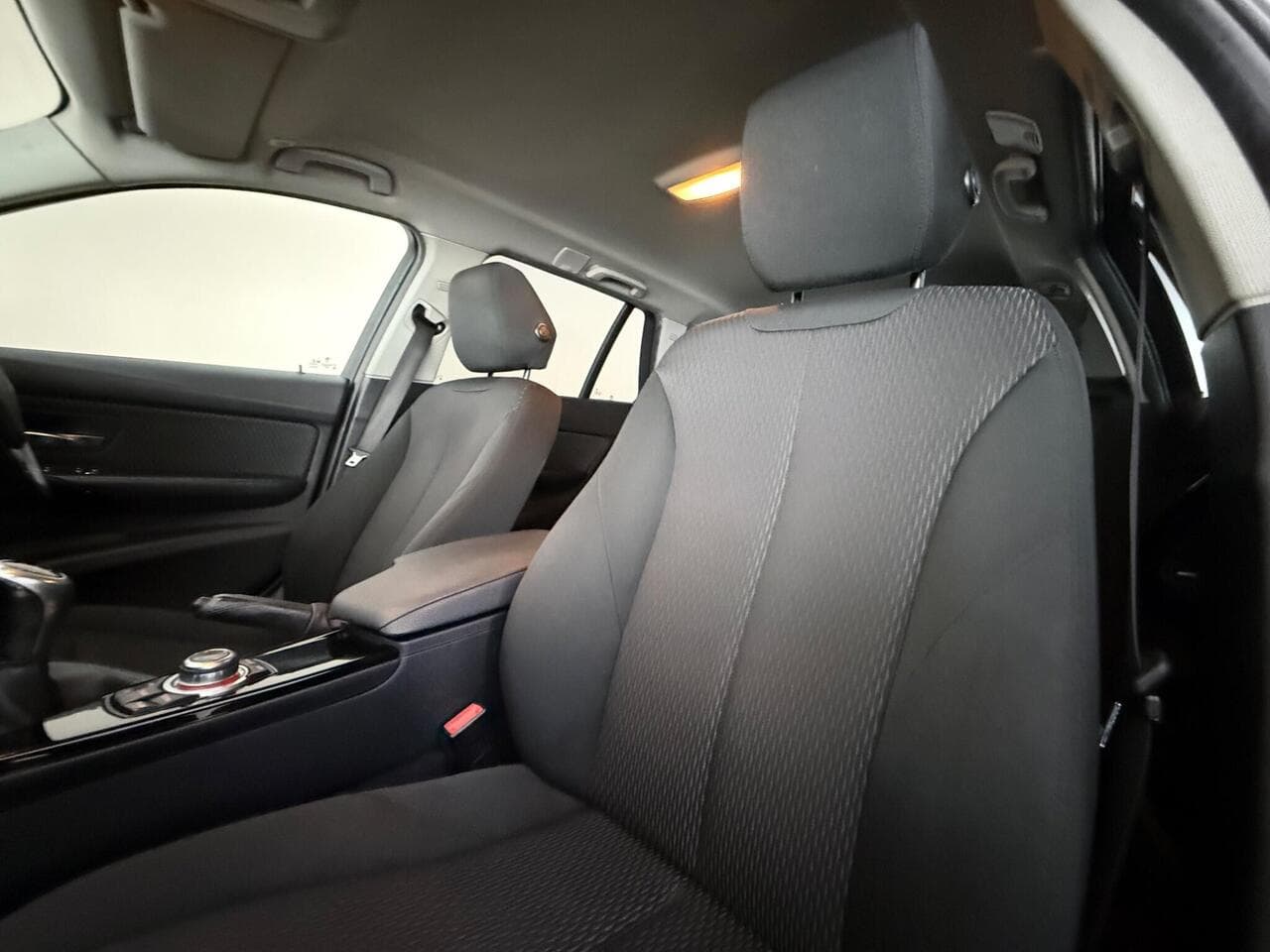 BMW 3 Series thumbnail Seat Front Passenger