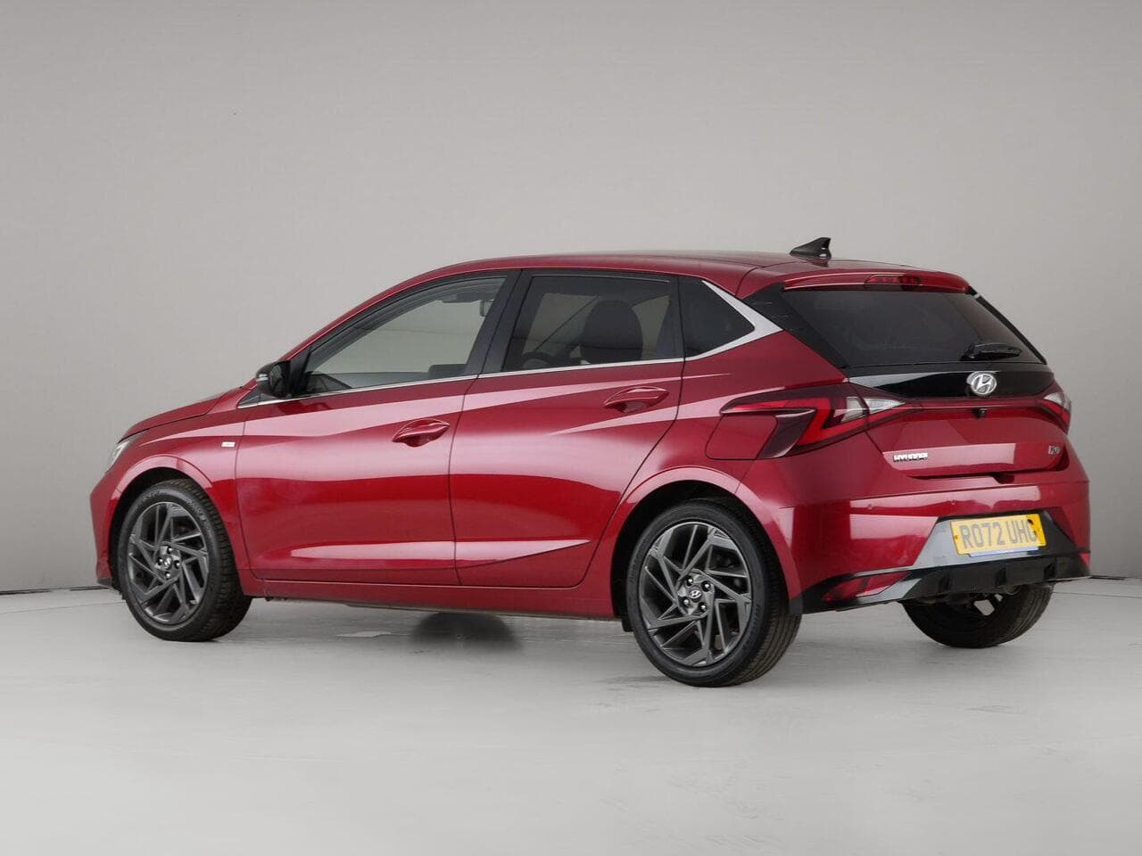 Hyundai i20 thumbnail Side Left