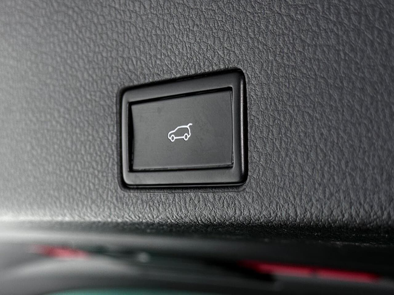 Volkswagen Touareg thumbnail Misc Controls