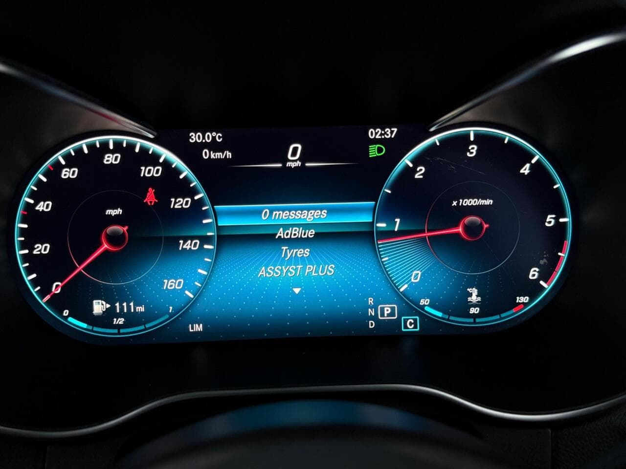 Mercedes-Benz GLC thumbnail Driver Instruments