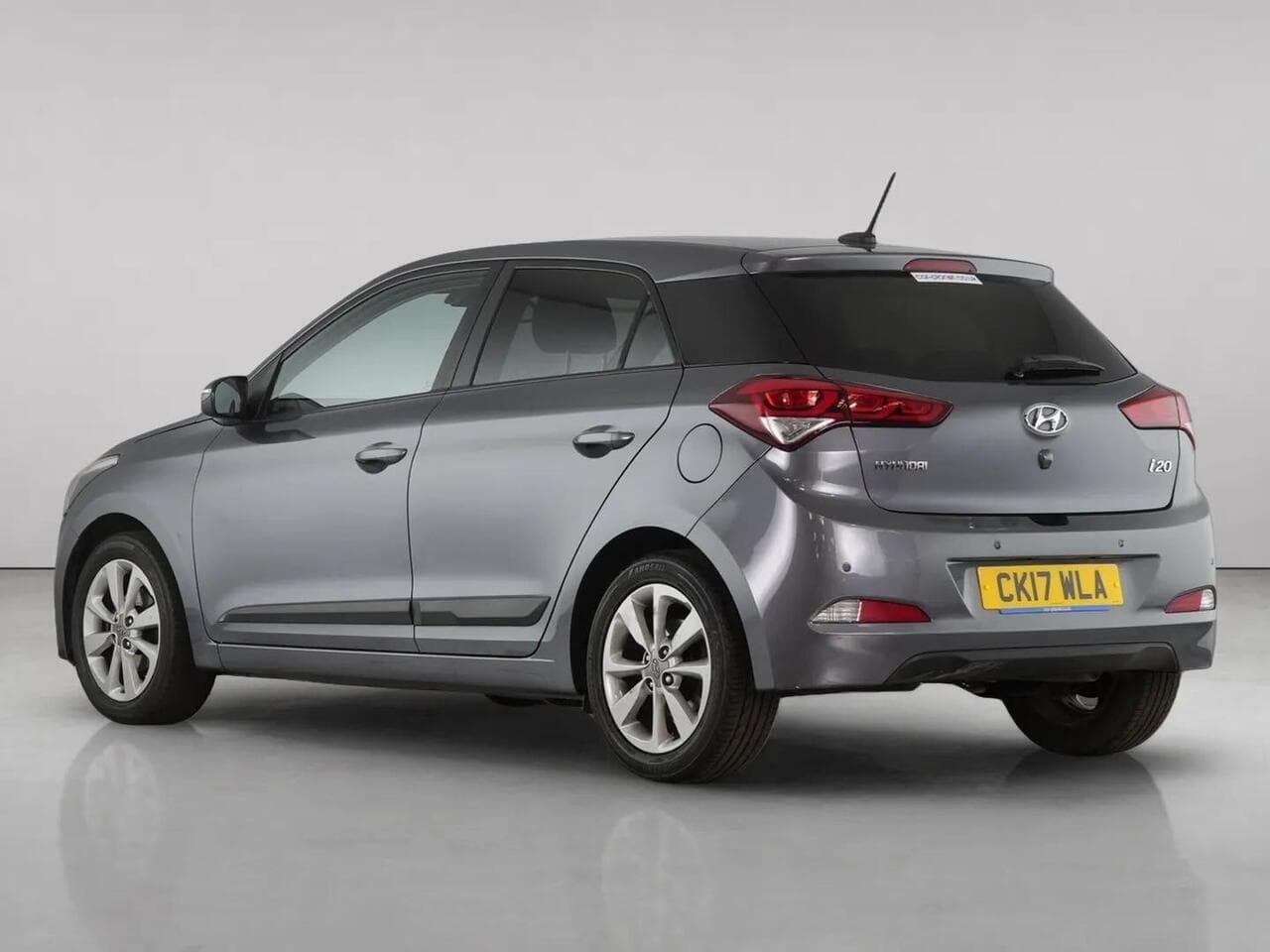Hyundai i20 thumbnail Rear Left
