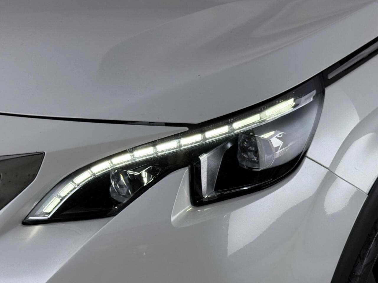 Peugeot 5008 thumbnail Inconclusive