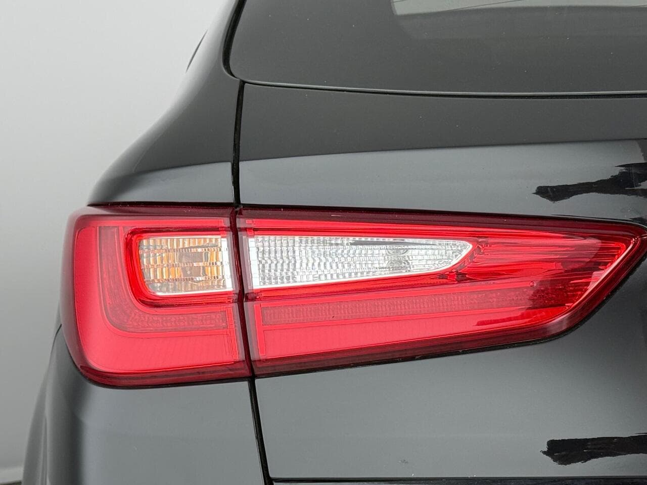 Kia Optima thumbnail Lights Rear