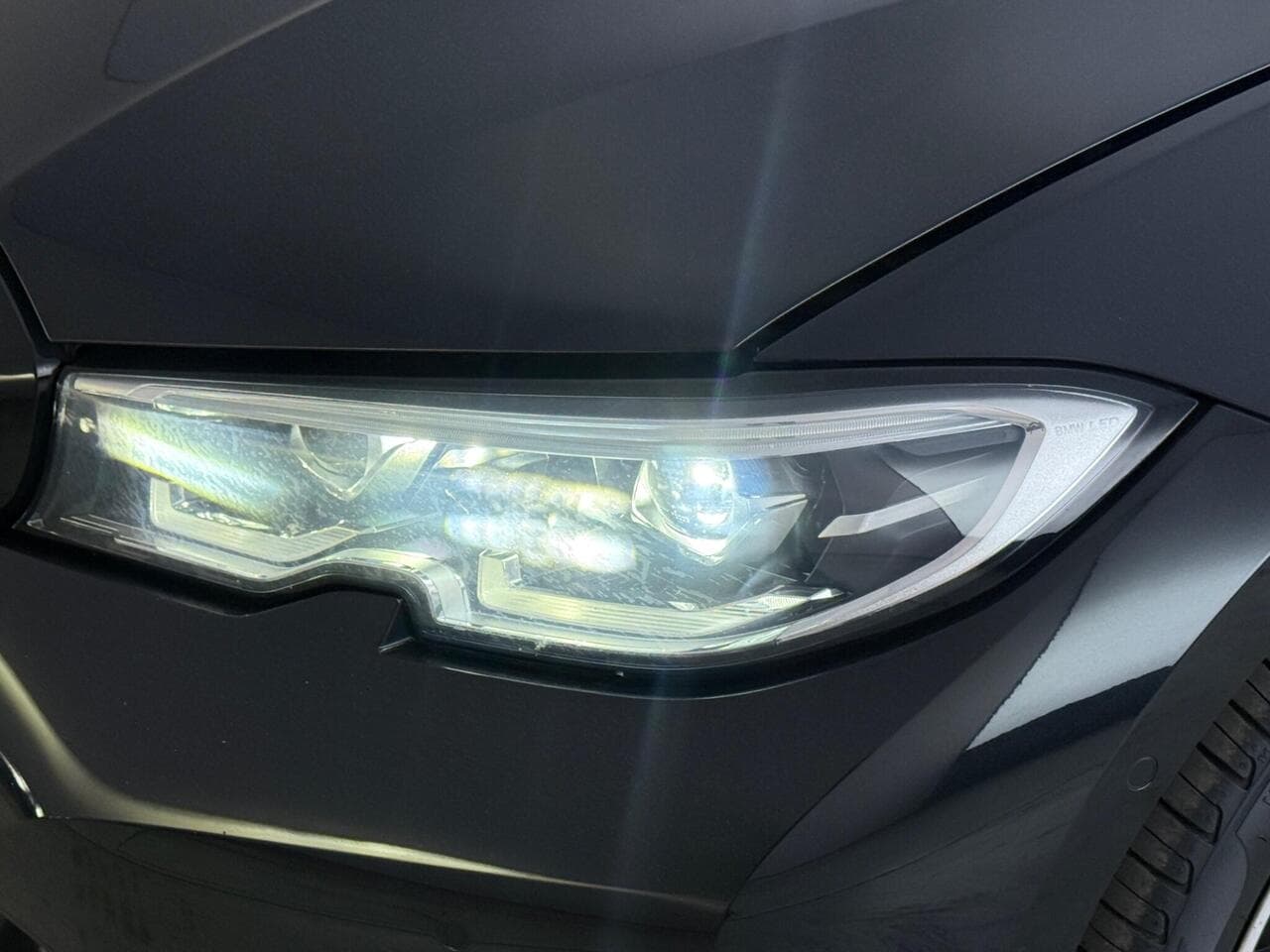BMW 3 Series thumbnail Lights Front