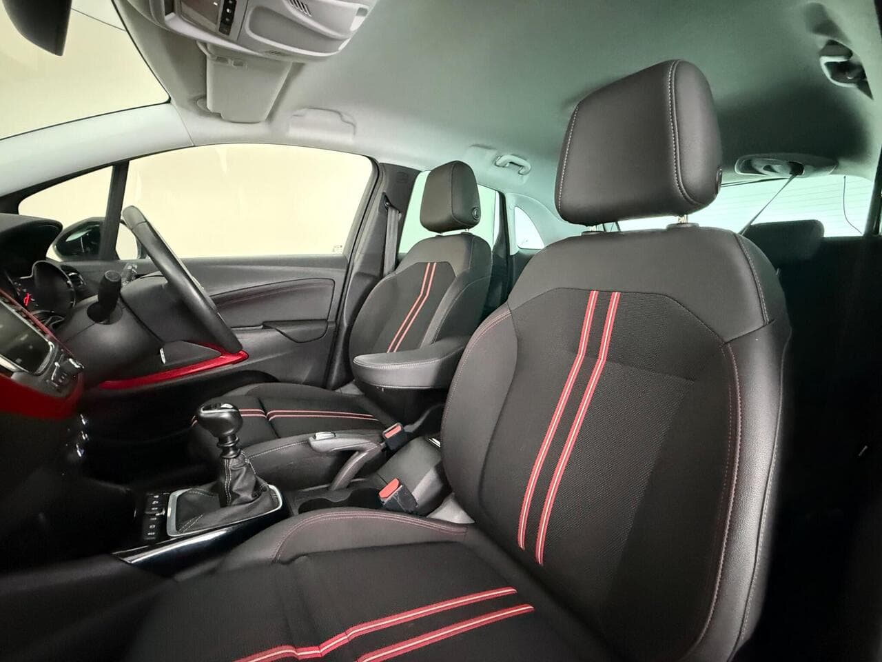 Vauxhall Crossland thumbnail Seat Front Passenger