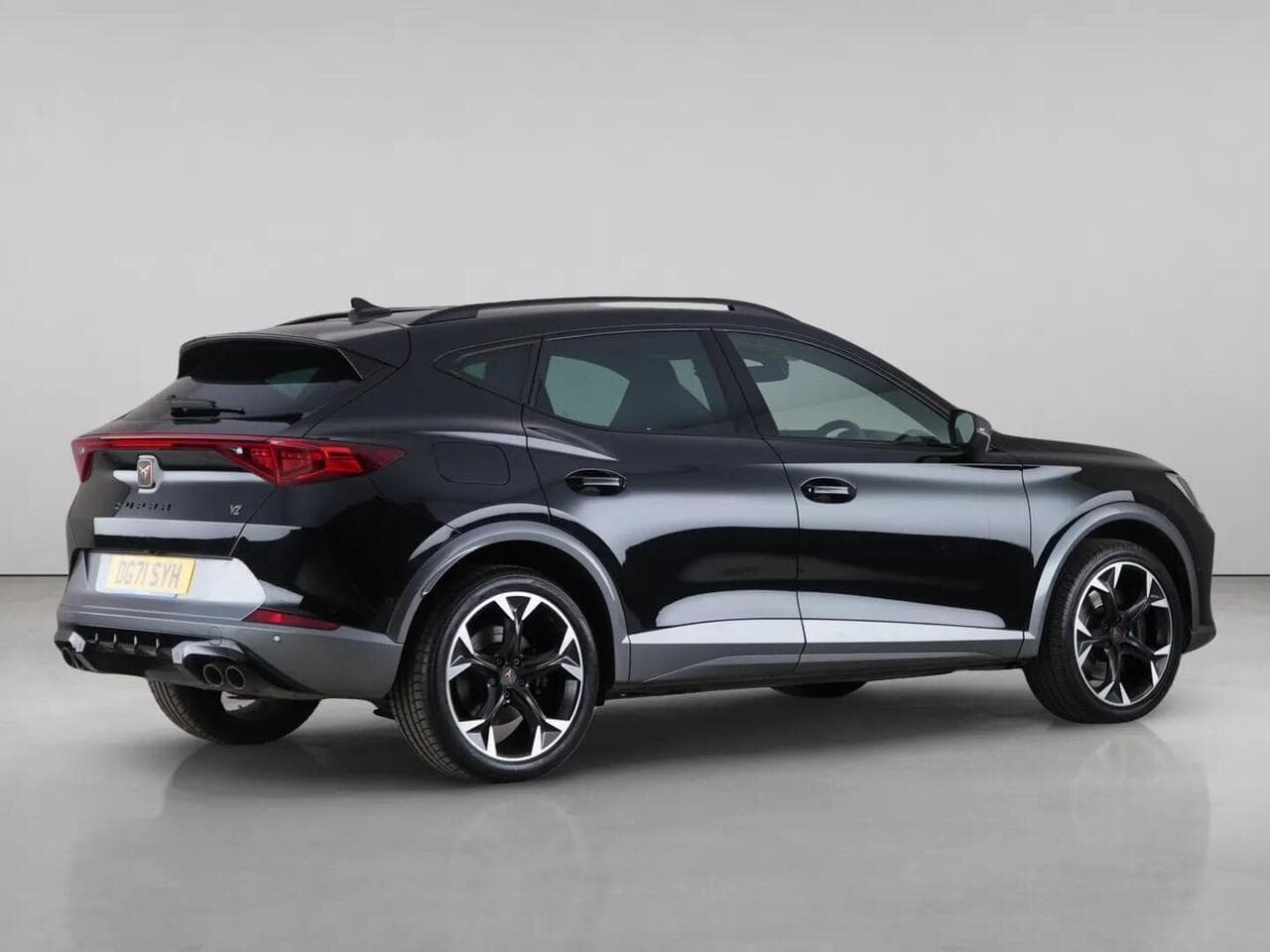 CUPRA Formentor thumbnail Side Right
