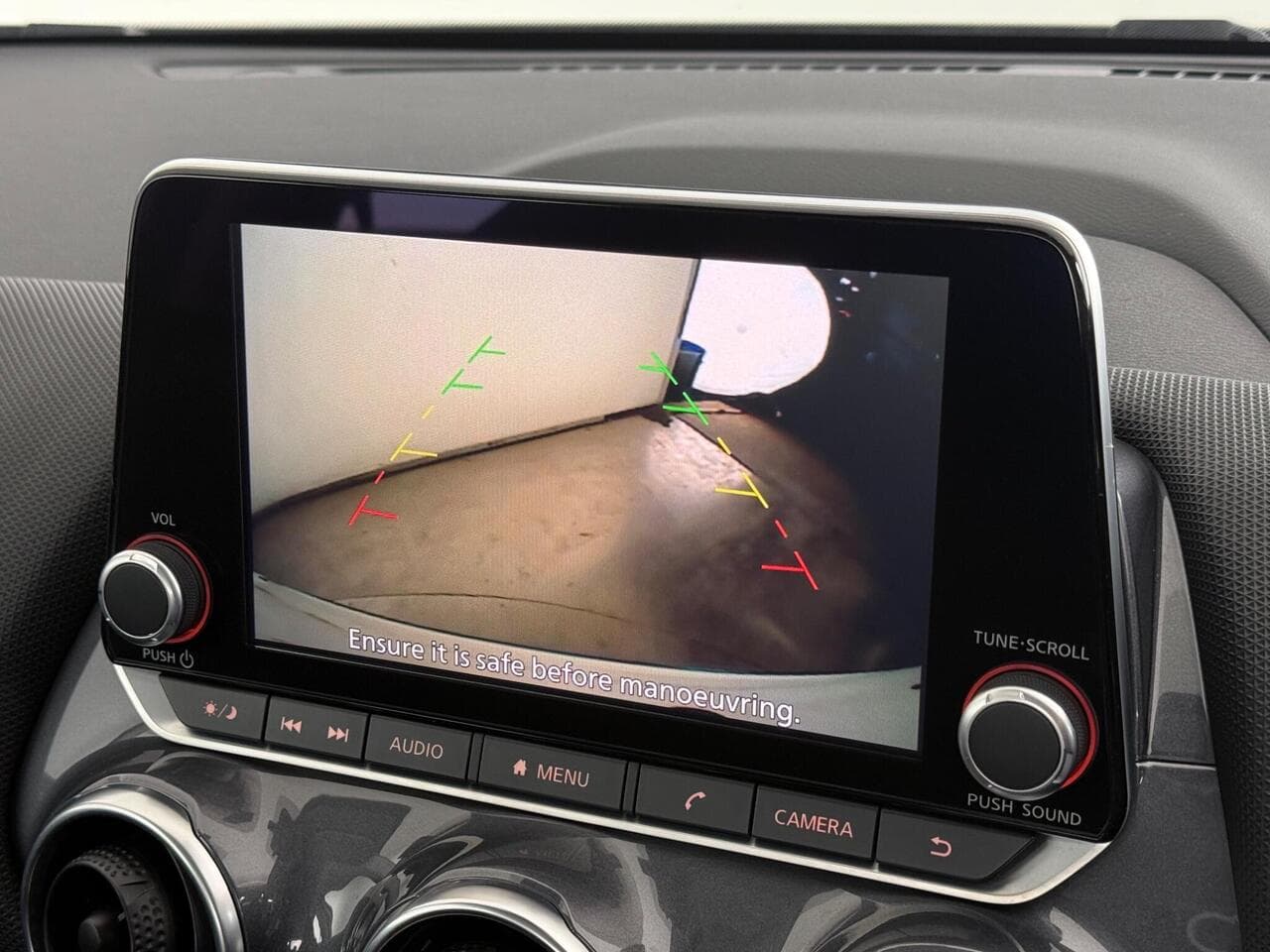 Nissan Juke thumbnail Infotainment System