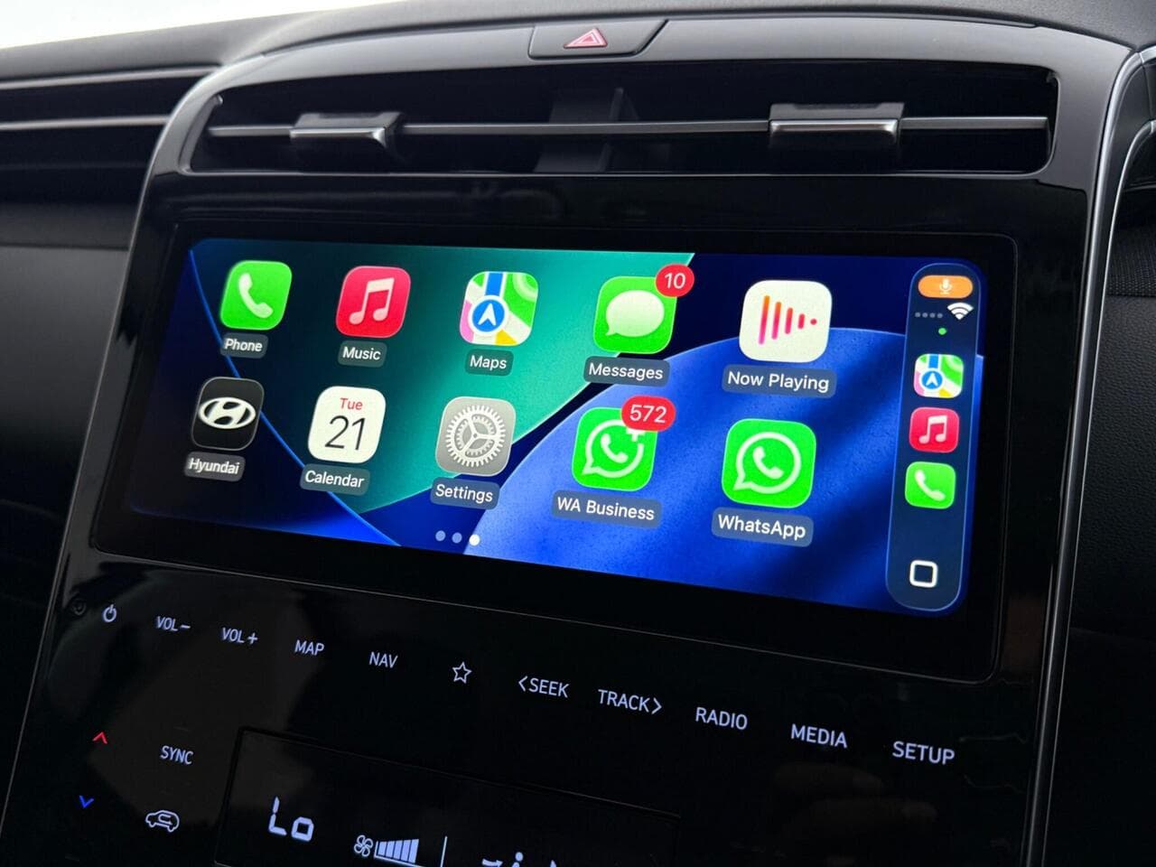 Hyundai TUCSON thumbnail Infotainment System