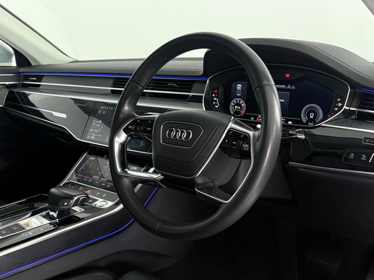 Audi A8 thumbnail Steering Wheel