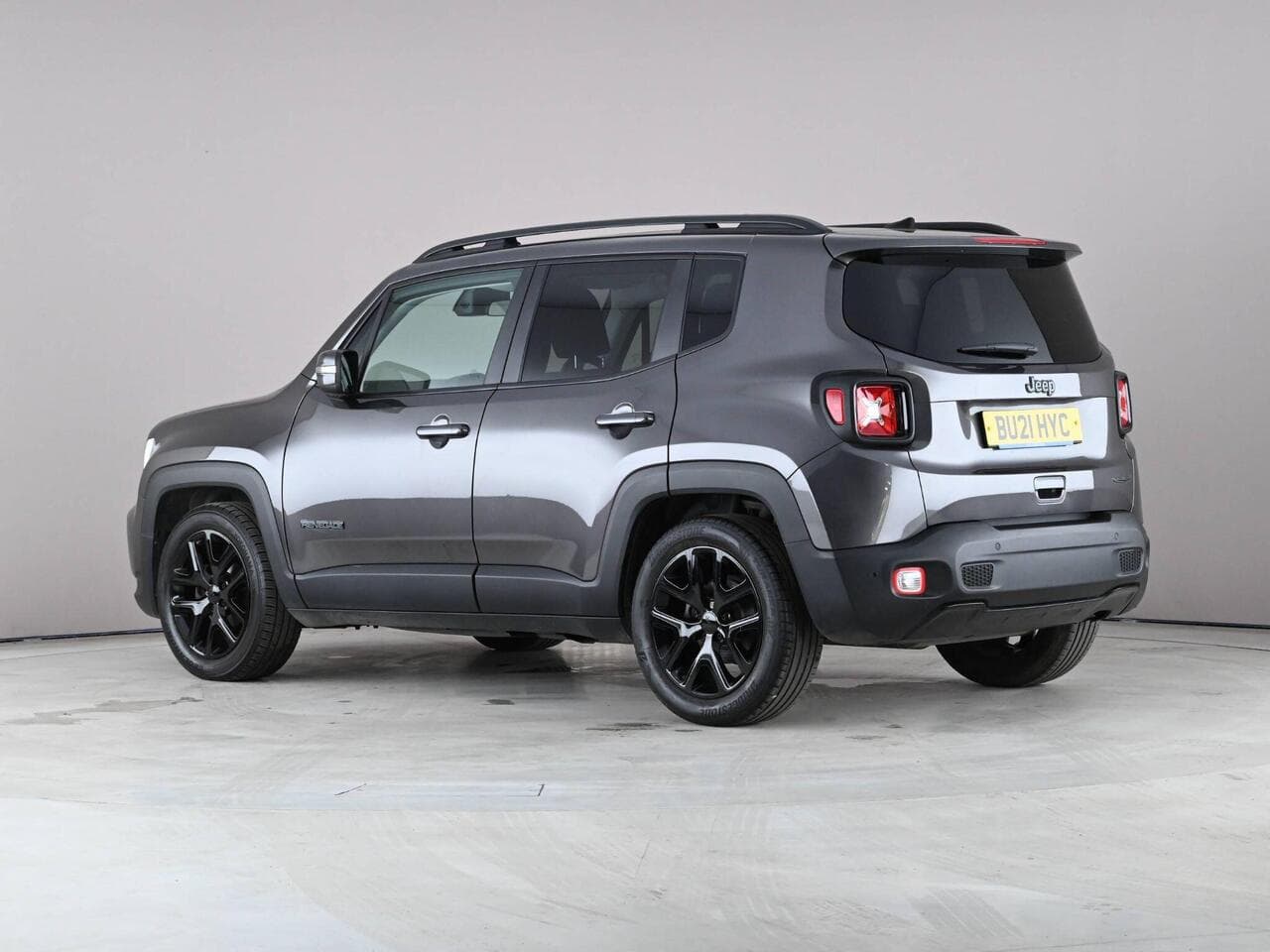 Jeep Renegade thumbnail Side Left