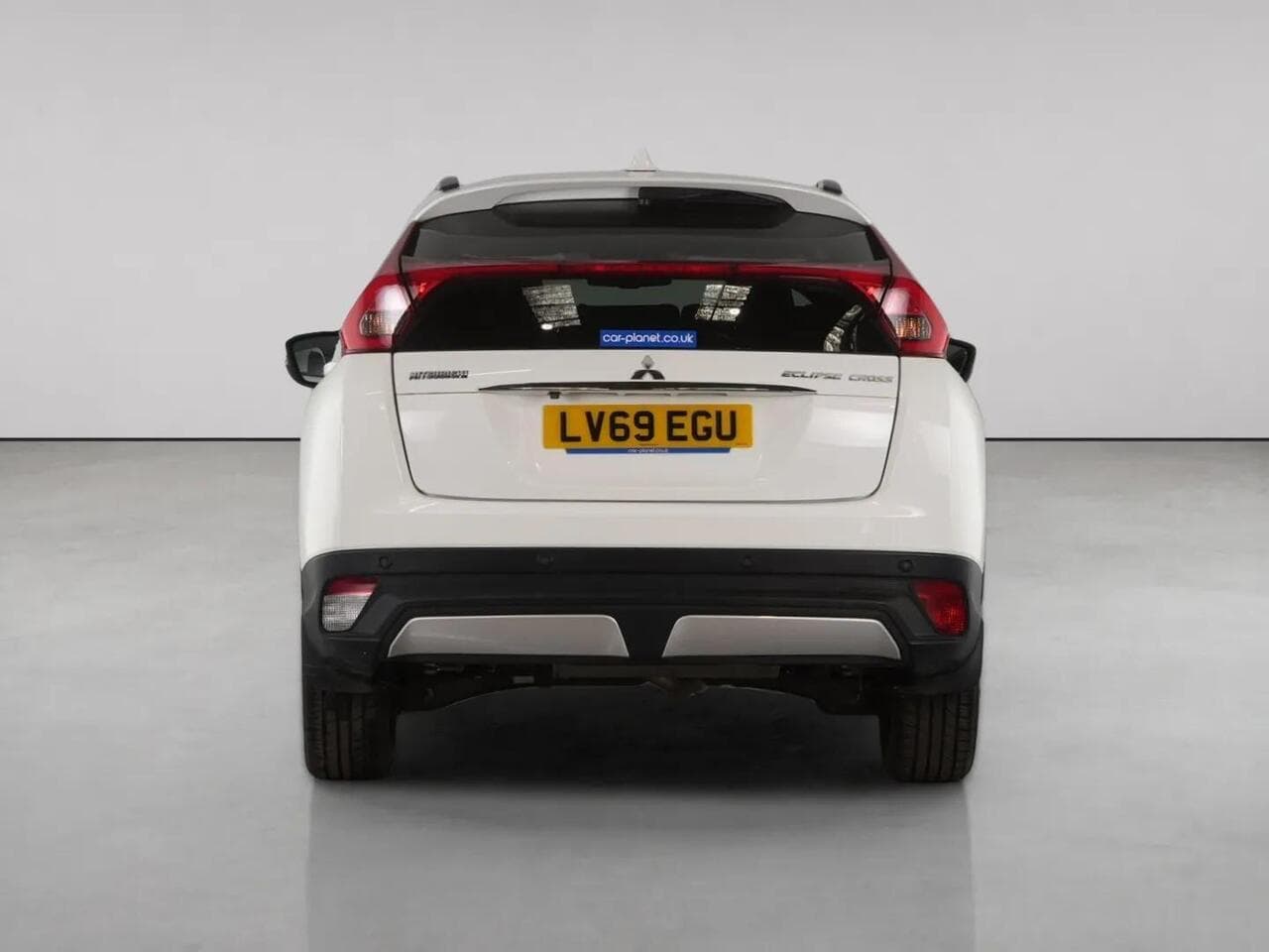 Mitsubishi Eclipse Cross thumbnail Rear