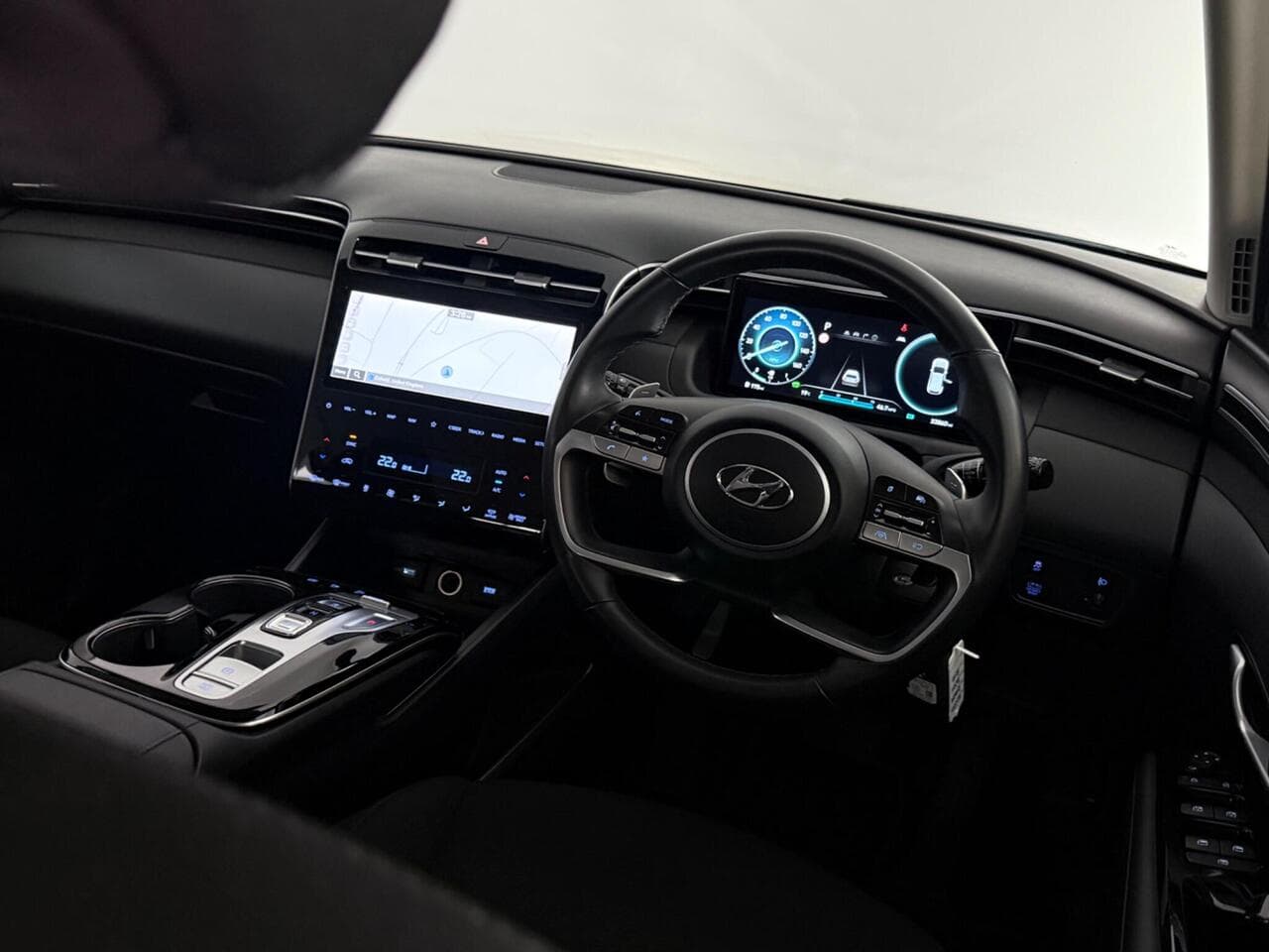 Hyundai TUCSON thumbnail Interior Front