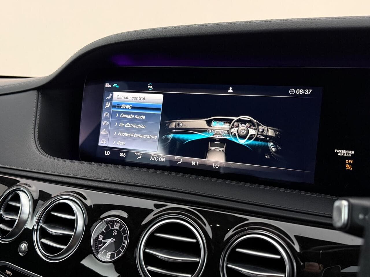 Mercedes-Benz S Class thumbnail Infotainment System