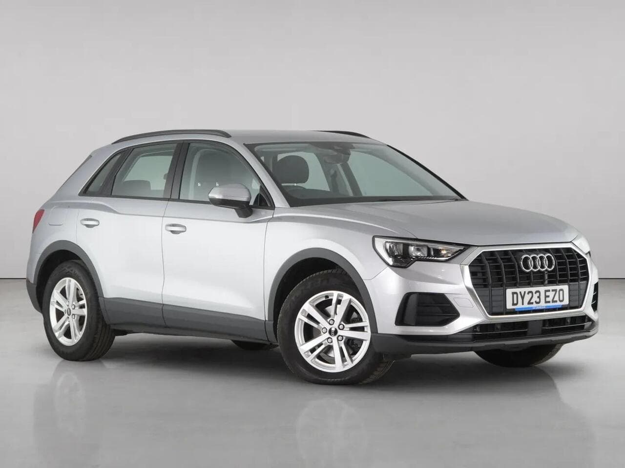 Audi Q3 - Audi Q3 1.5 TFSI CoD 35 Technik SUV 5dr Petrol S Tronic Euro 6 (s/s) (150 ps)
