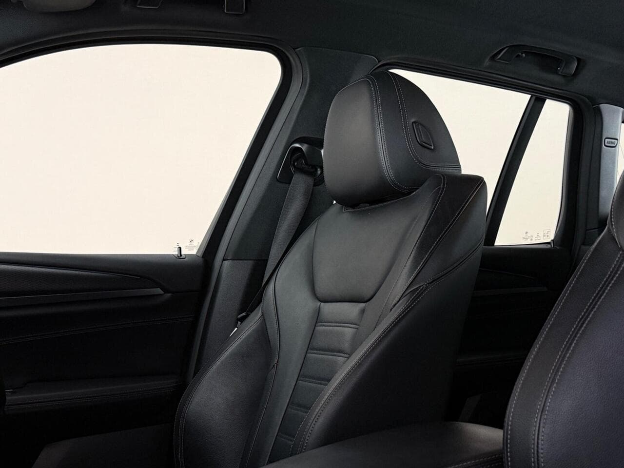 BMW X3 thumbnail Seat Front Passenger