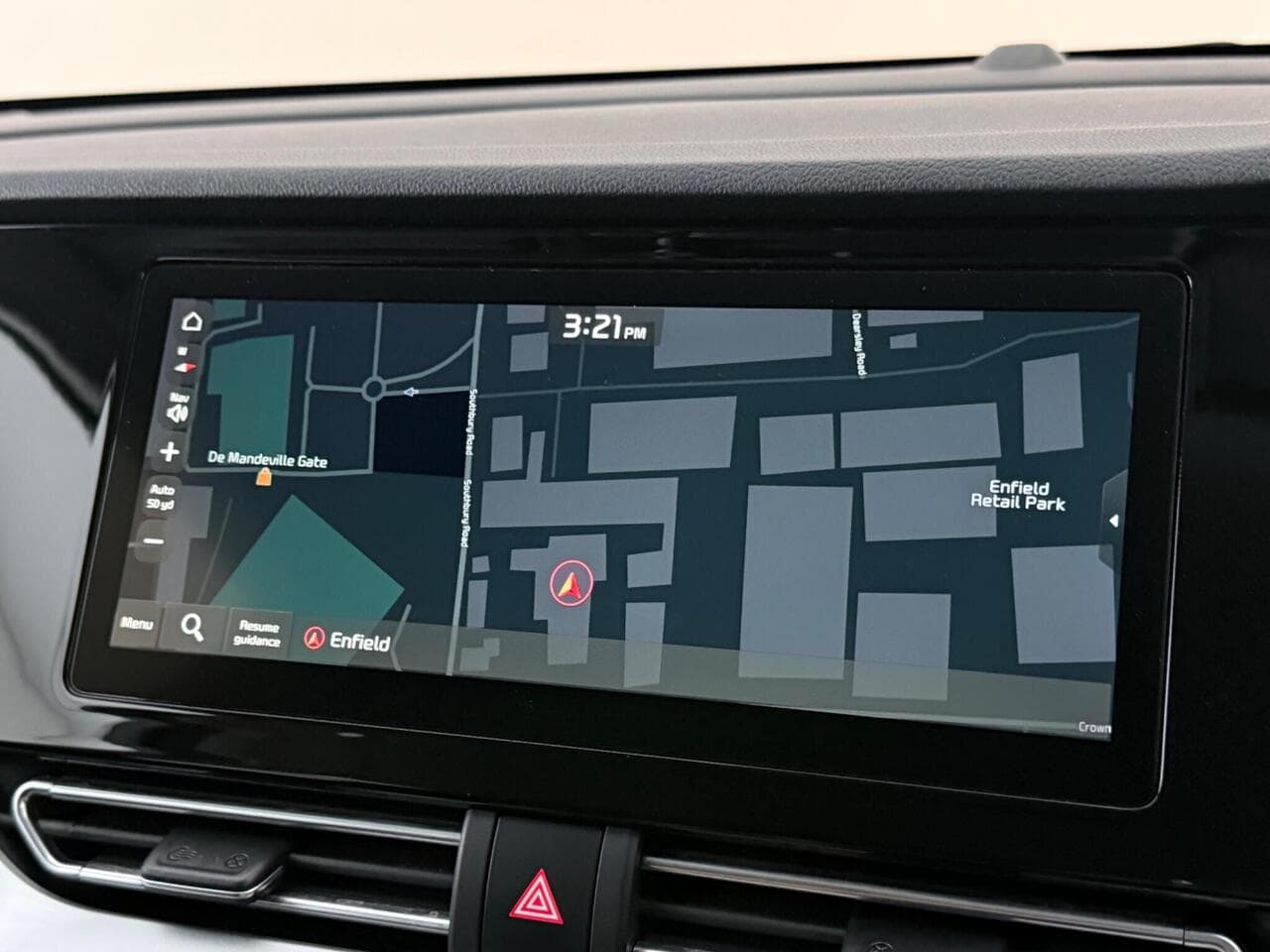 Kia Niro thumbnail Infotainment System