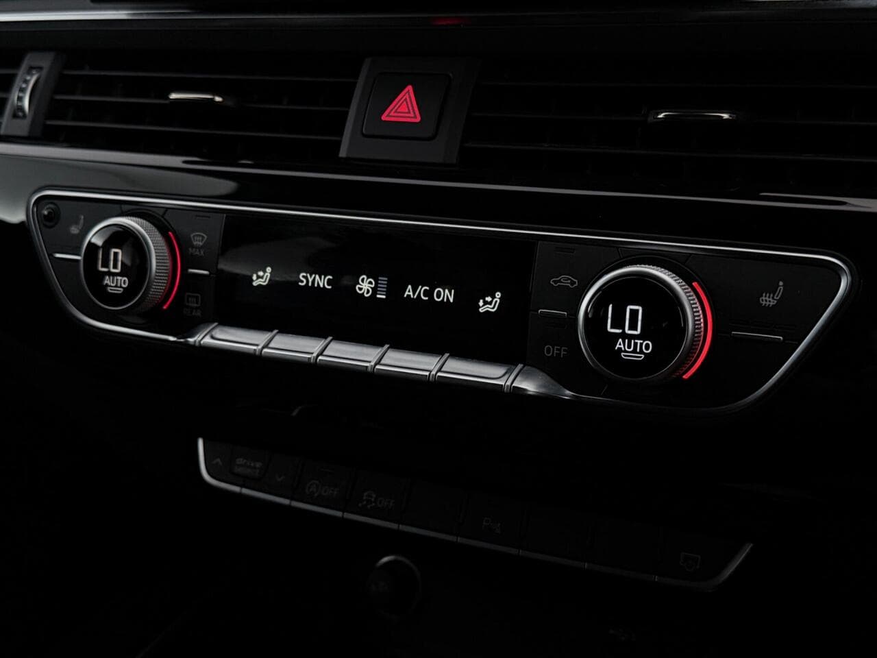 Audi A4 Avant thumbnail Misc Controls