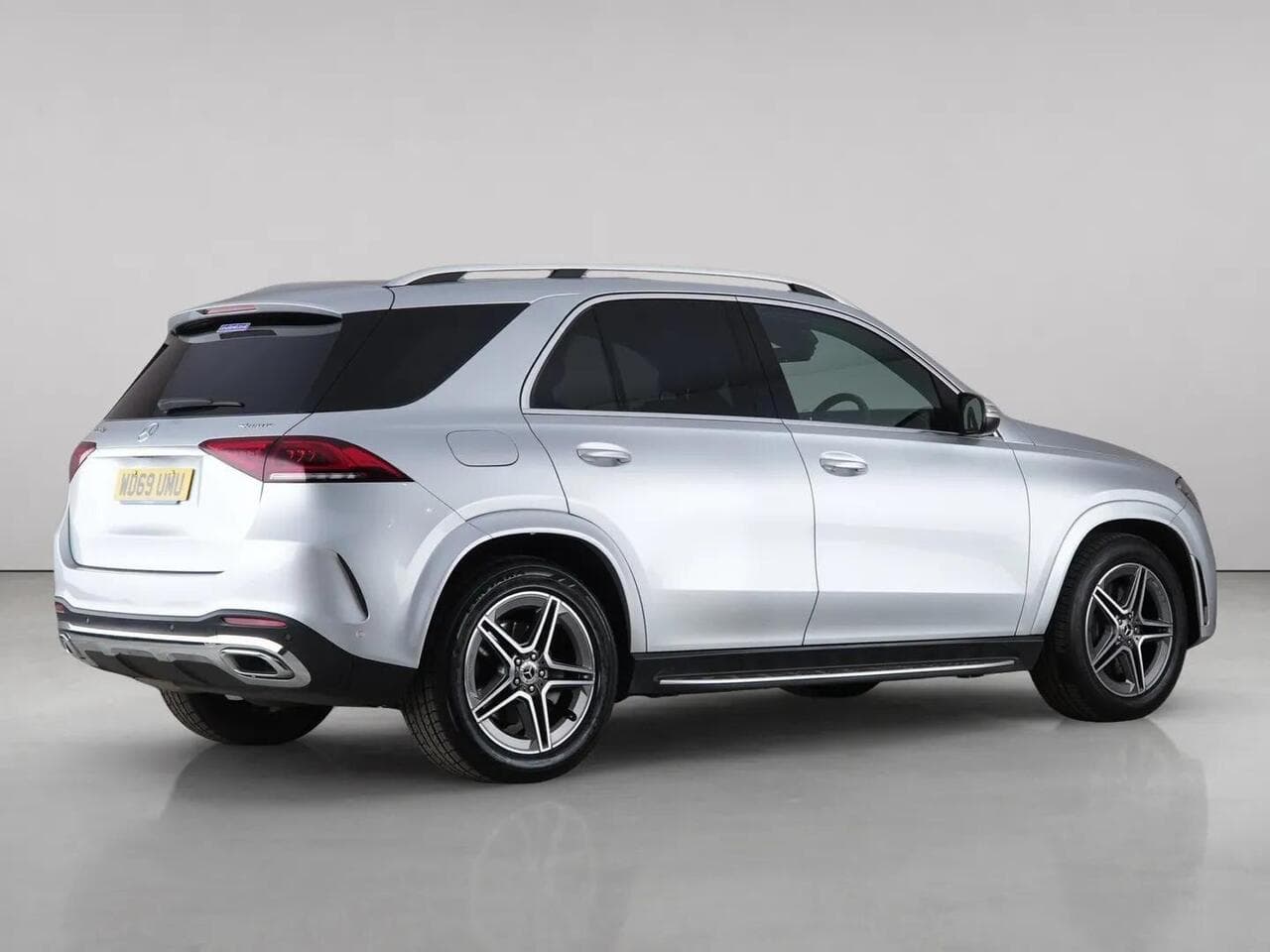 Mercedes-Benz GLE thumbnail Rear Right