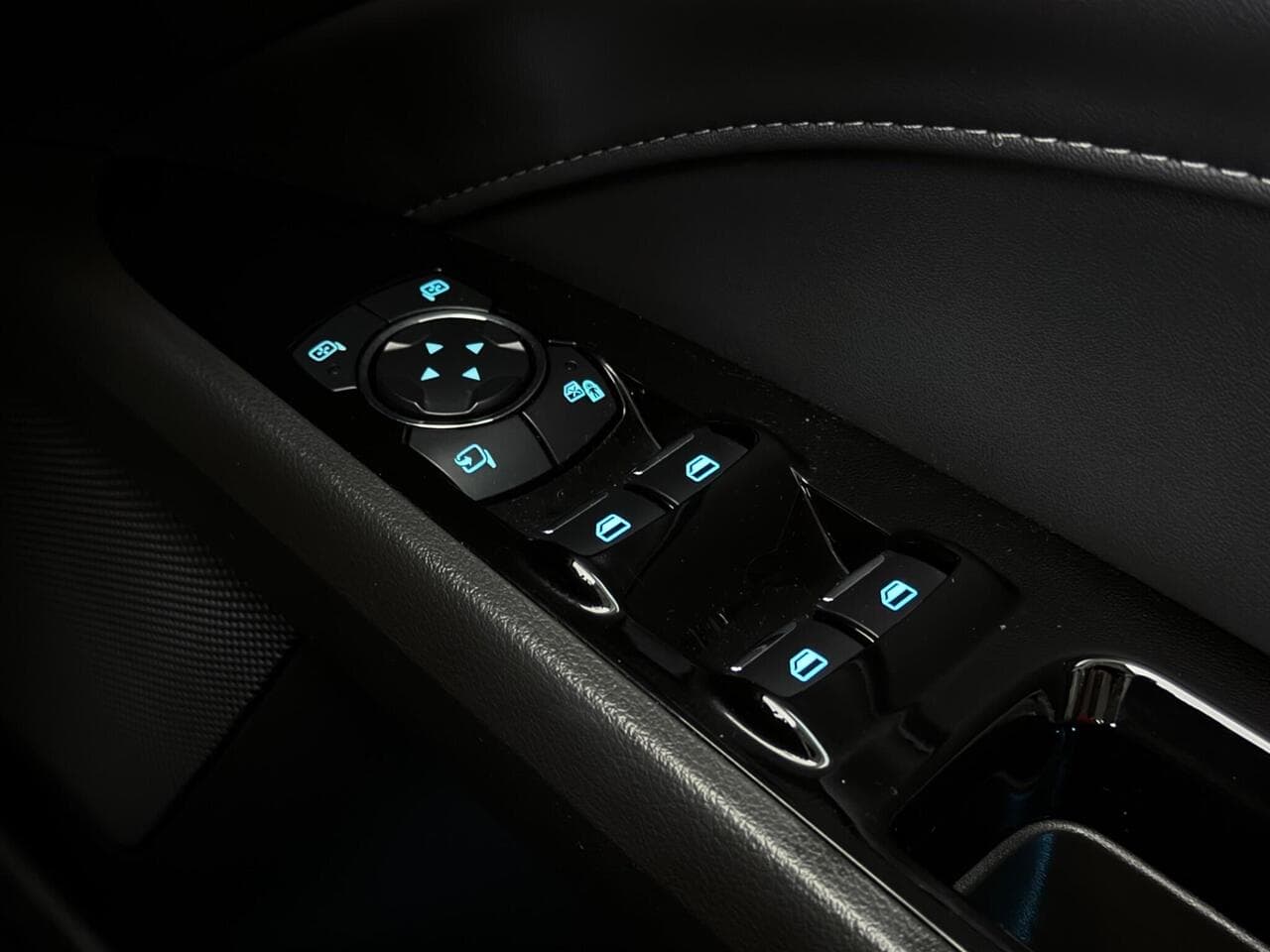 Ford Mondeo thumbnail Misc Controls