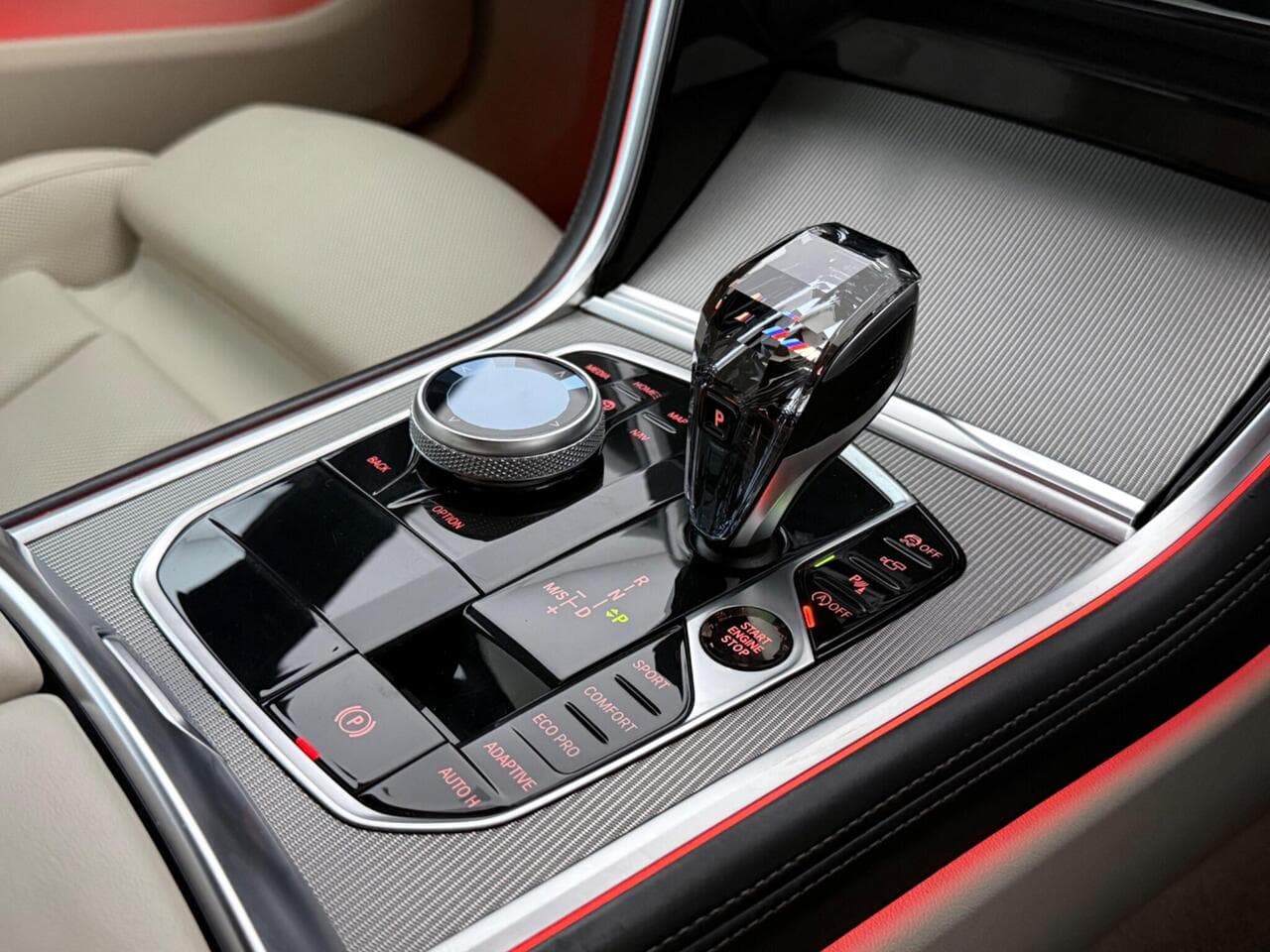 BMW 8 Series thumbnail Interior Front