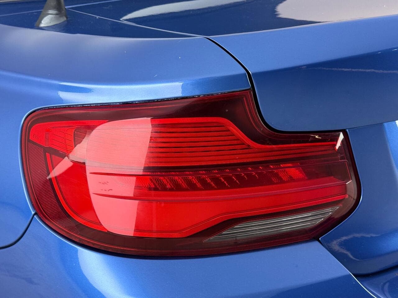 BMW 2 Series thumbnail Lights Rear