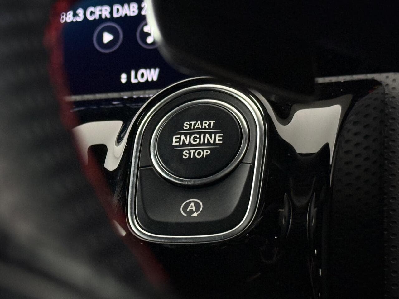 Mercedes-Benz A Class thumbnail Misc Controls