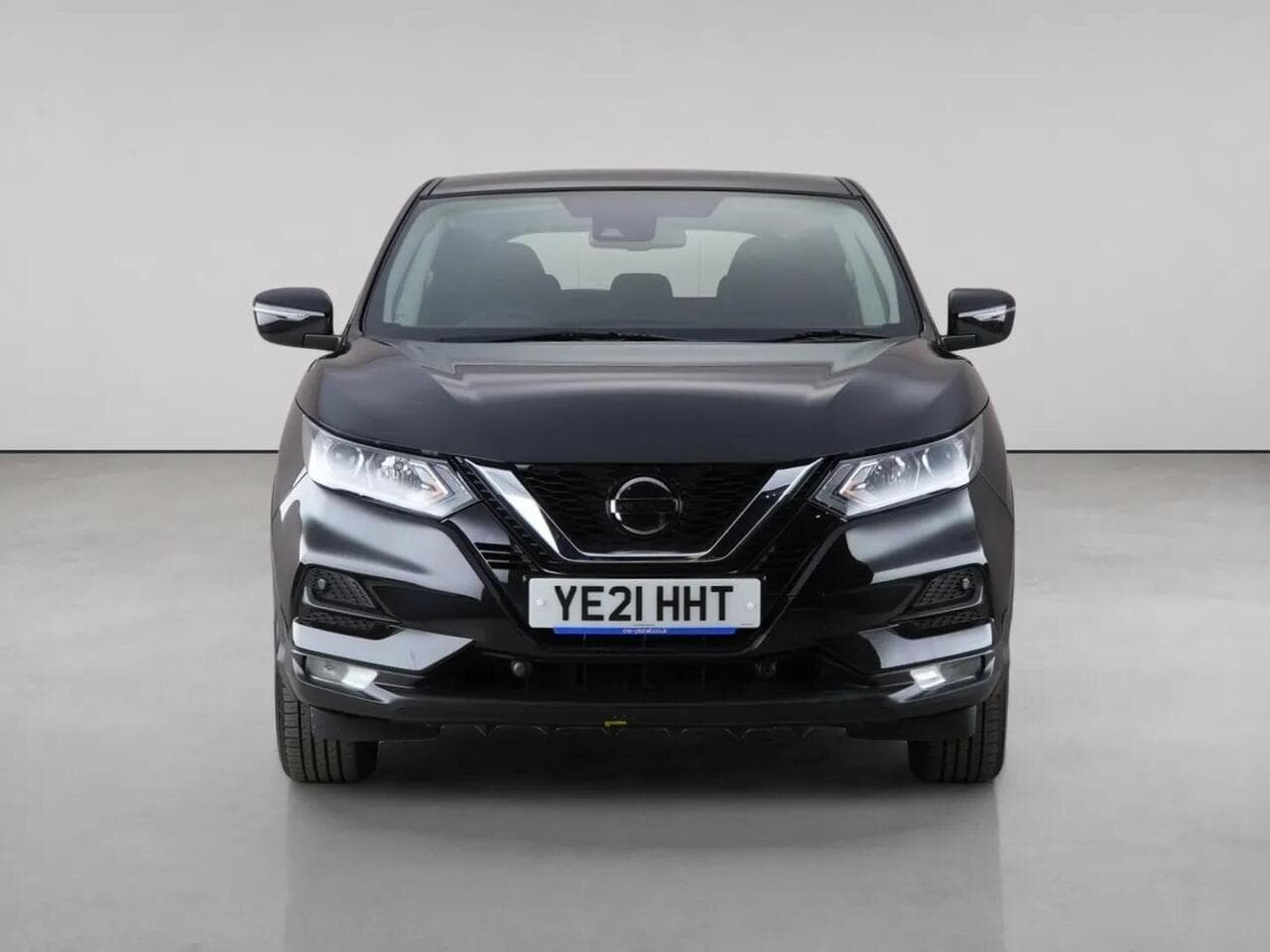Nissan Qashqai thumbnail Front