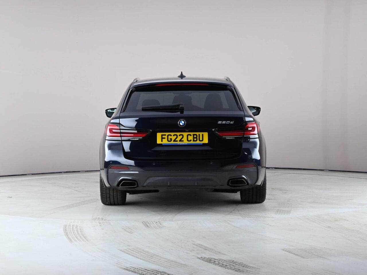 BMW 5 Series thumbnail Rear
