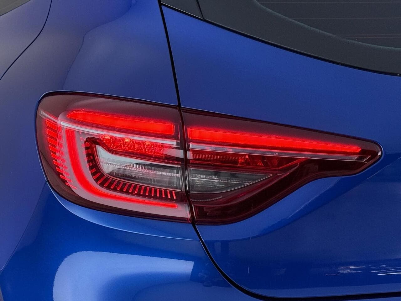 Renault Clio thumbnail Lights Rear
