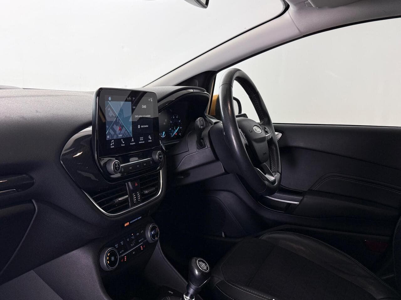 Ford Fiesta thumbnail Interior Front