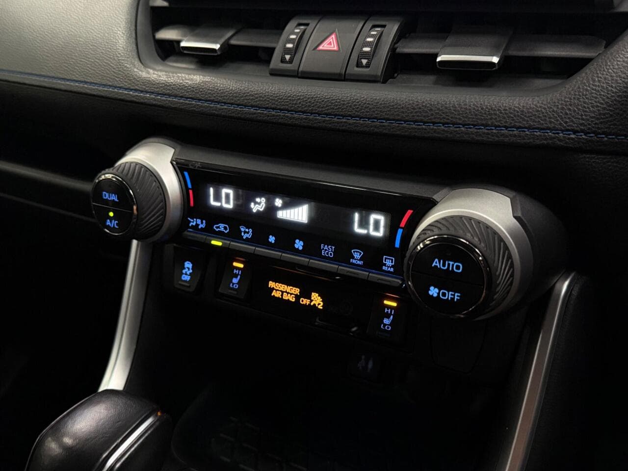 Toyota RAV4 thumbnail Misc Controls