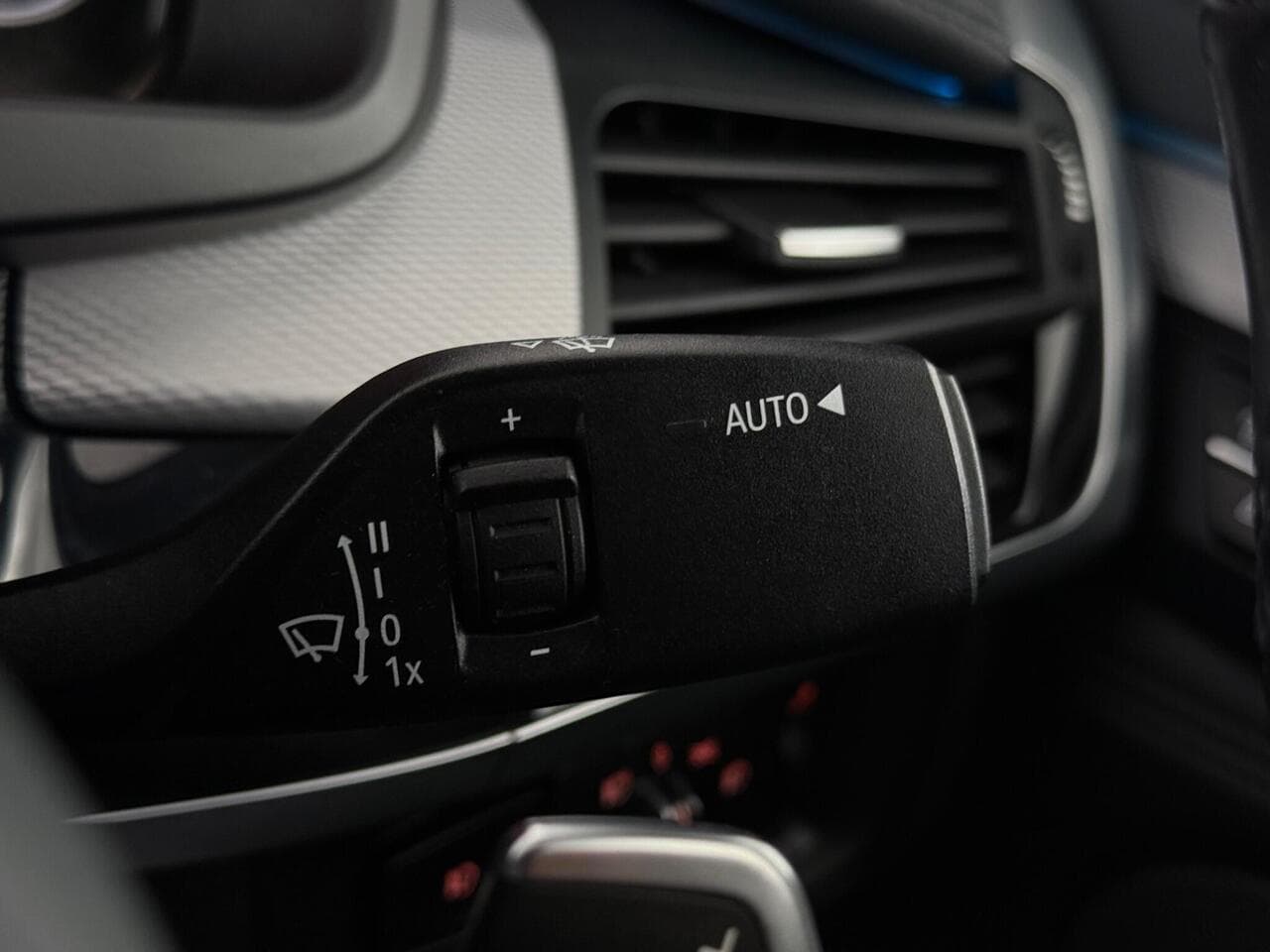 BMW X6 thumbnail Misc Controls