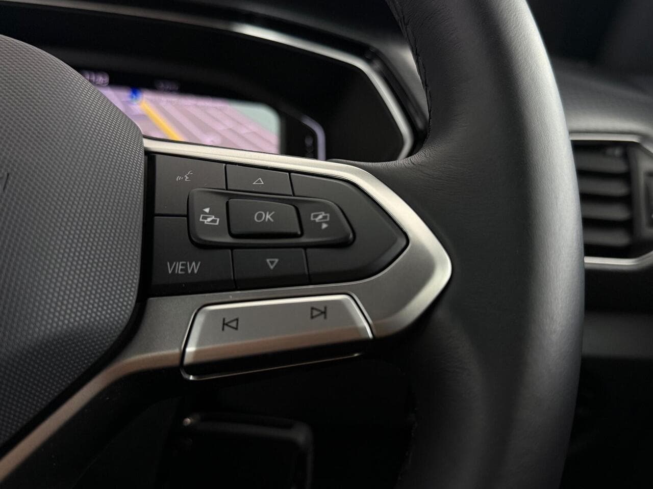 Volkswagen T-Cross thumbnail Misc Controls