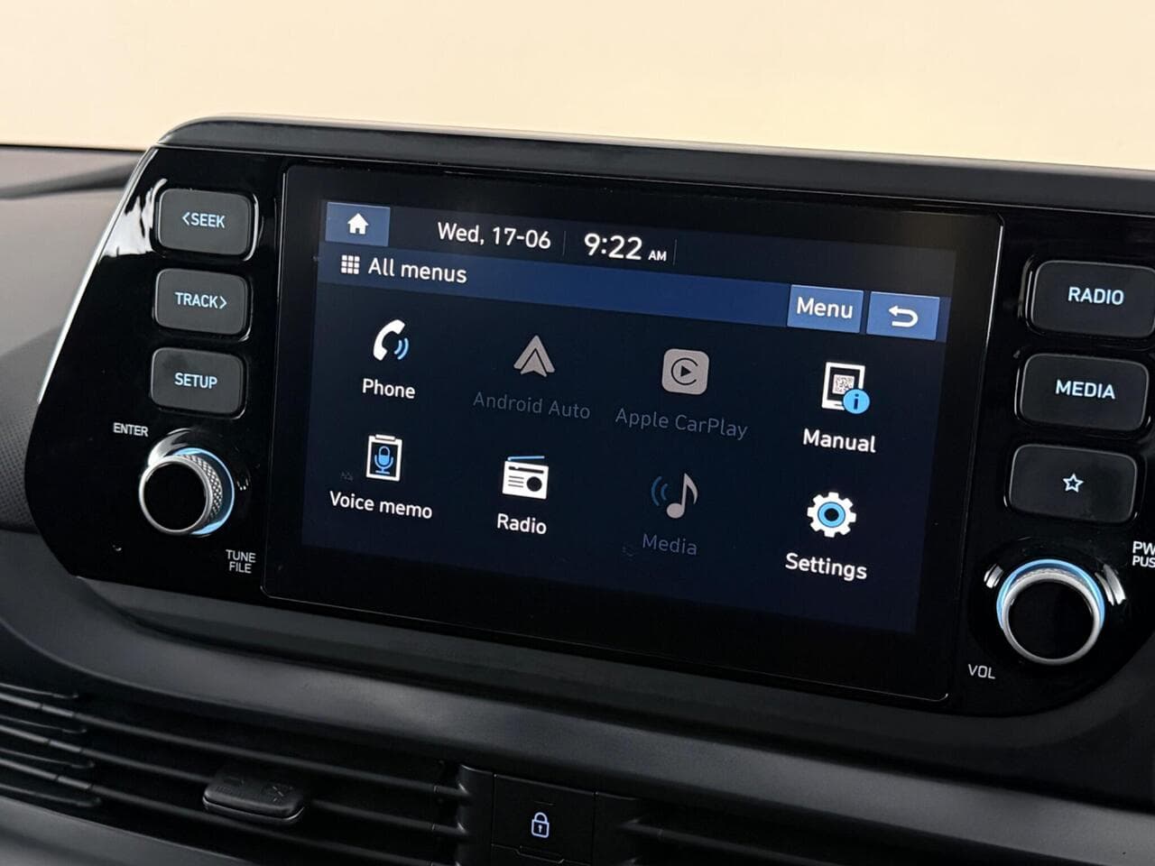 Hyundai BAYON thumbnail Infotainment System