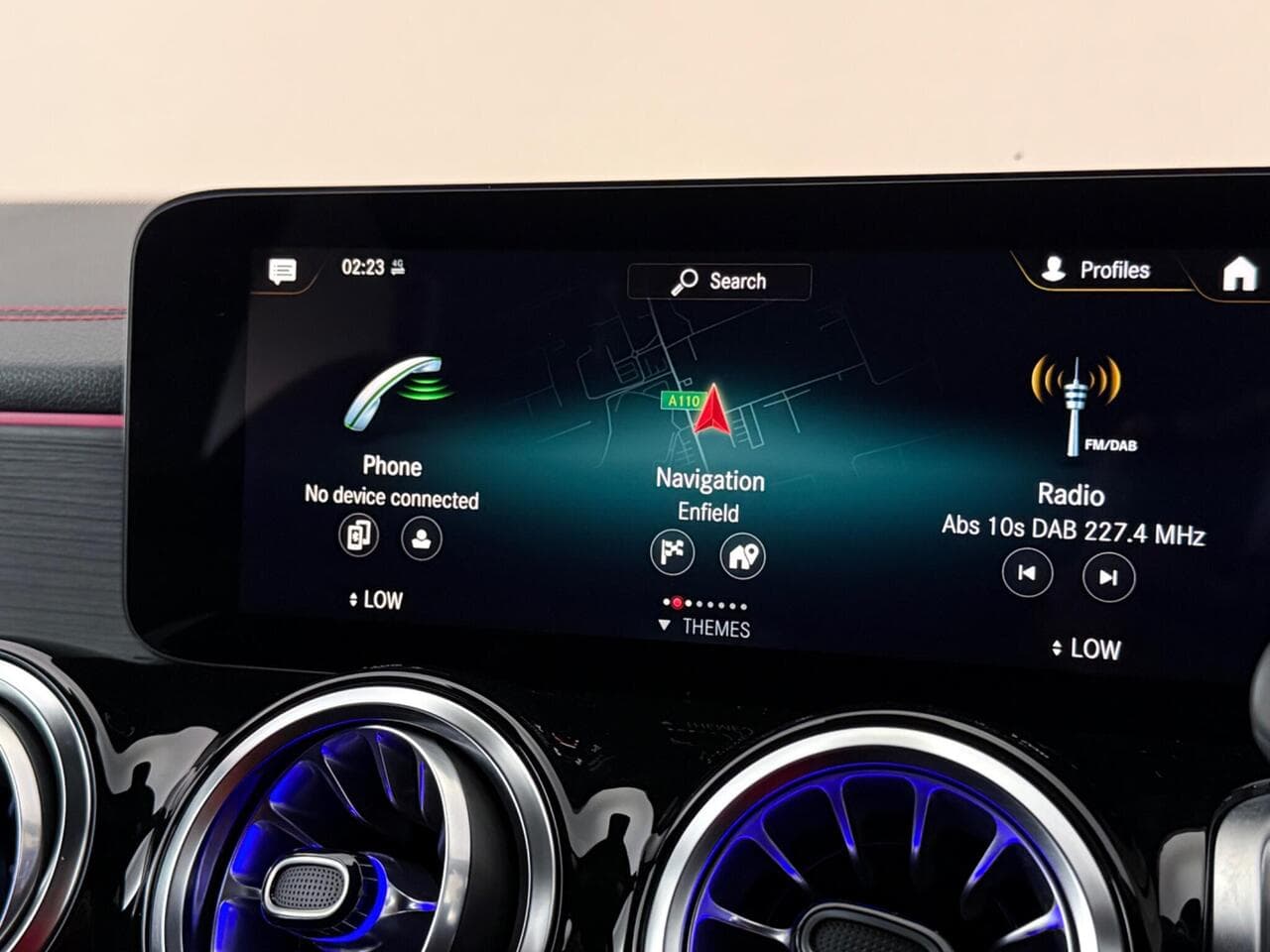 Mercedes-Benz EQB thumbnail Infotainment System