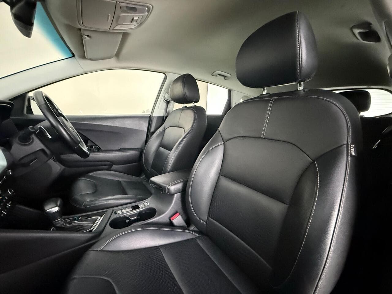 Kia Niro thumbnail Seat Front Passenger