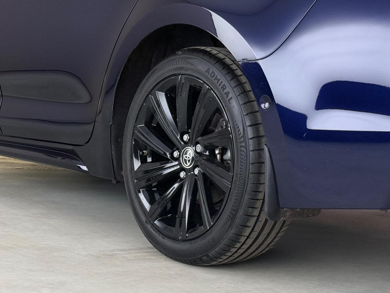Toyota Corolla thumbnail Wheel