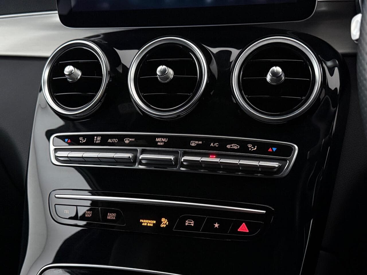Mercedes-Benz GLC thumbnail Inconclusive