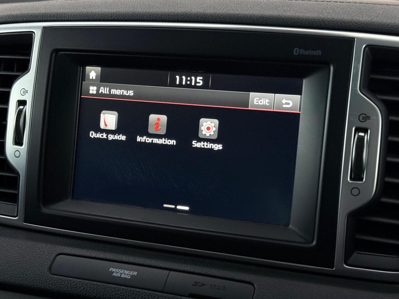 Kia Sportage thumbnail Infotainment System