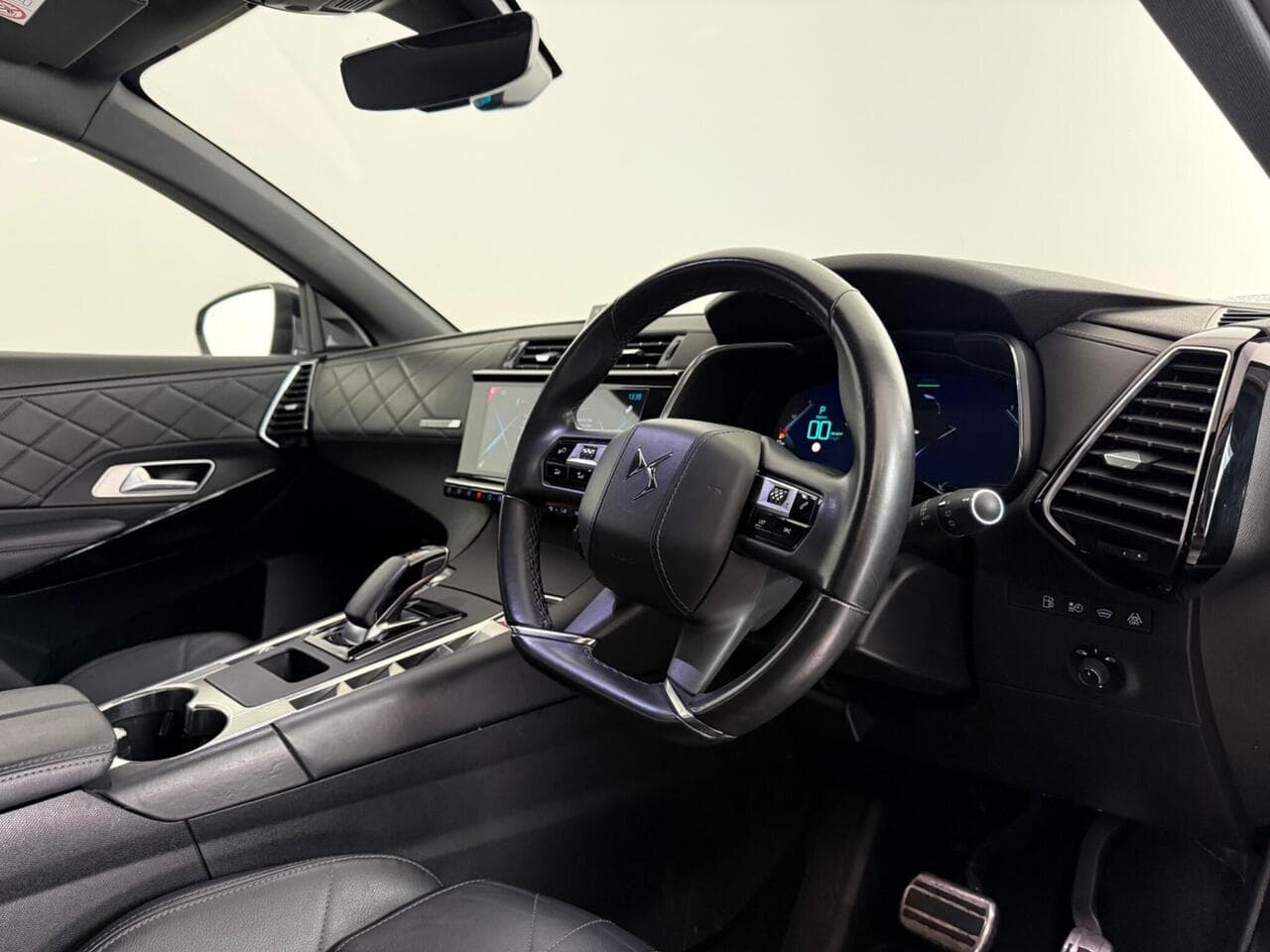 DS AUTOMOBILES DS 7 CROSSBACK thumbnail Interior Front