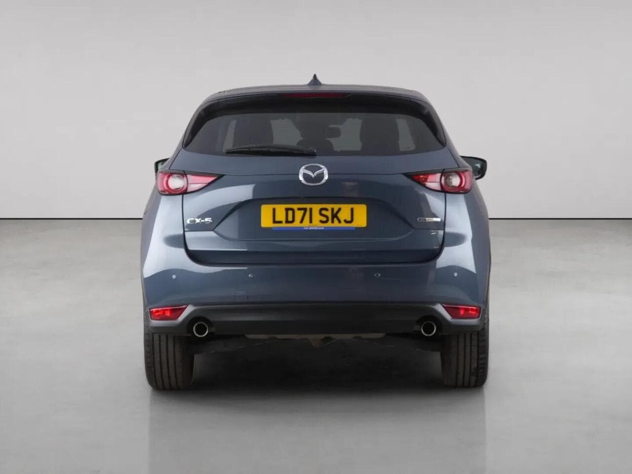 Mazda CX-5 thumbnail Rear