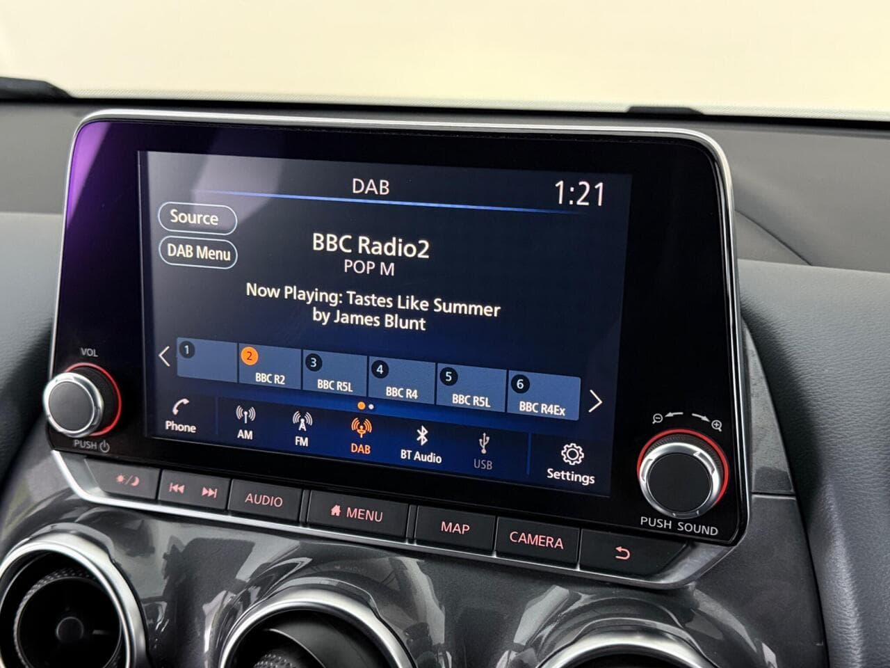 Nissan Juke thumbnail Infotainment System