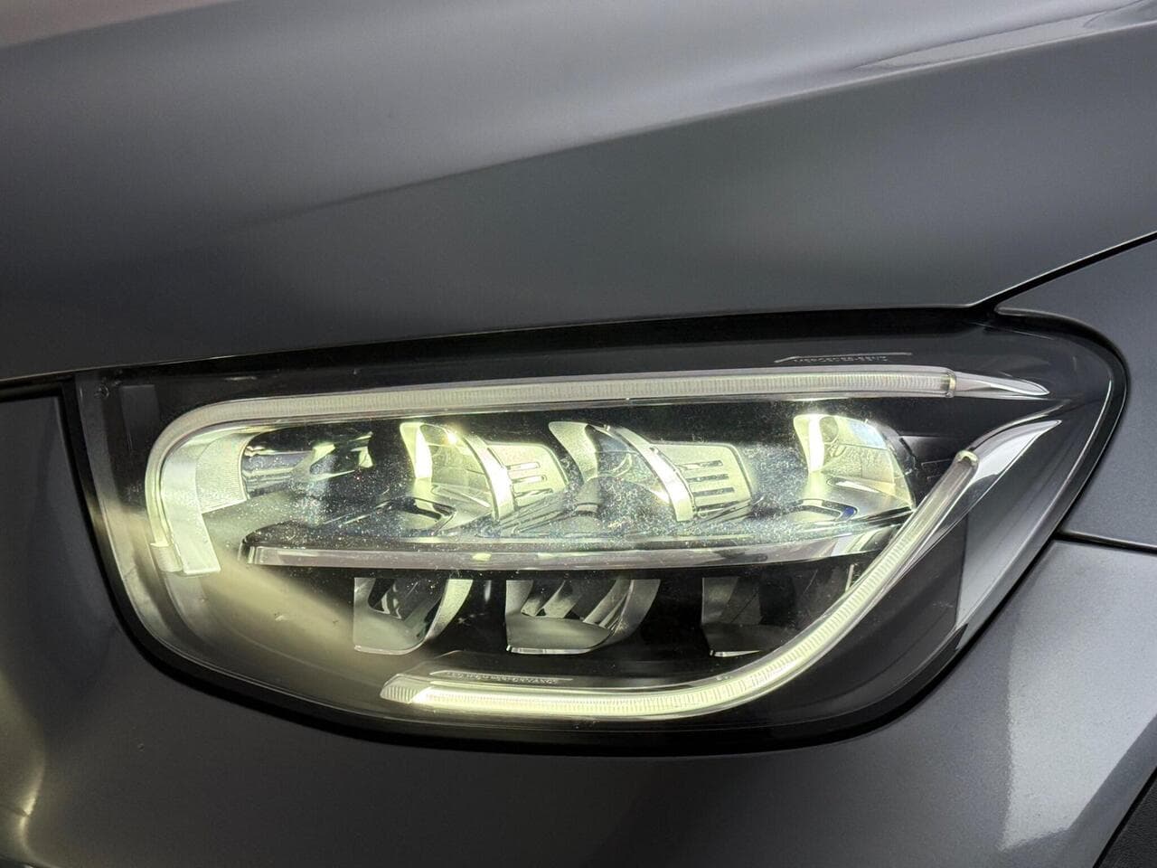 Mercedes-Benz GLC thumbnail Lights Front